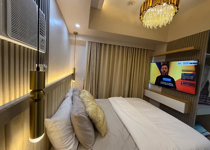 Yassis 2br Luxury Unit In Grass *